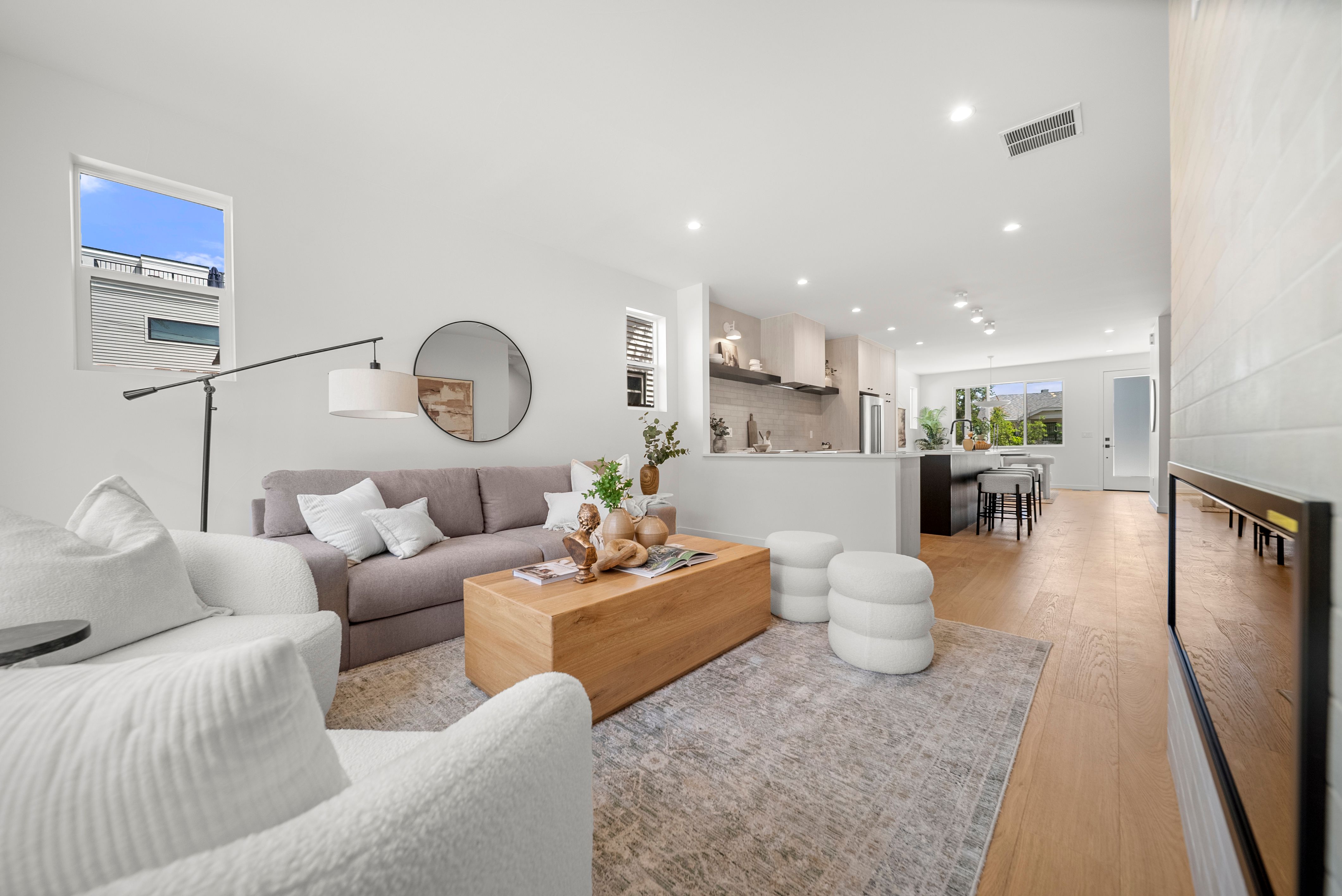  Newly Constructed Residence Redefines Modern Living - 物件實景
