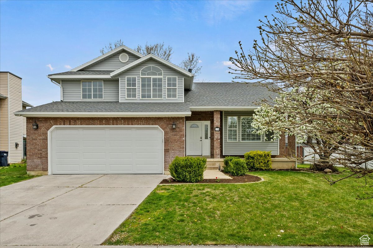 Layton, Utah, 84041, United States, 5 Bedrooms Bedrooms, ,3 BathroomsBathrooms,Residential,For Sale,1837115