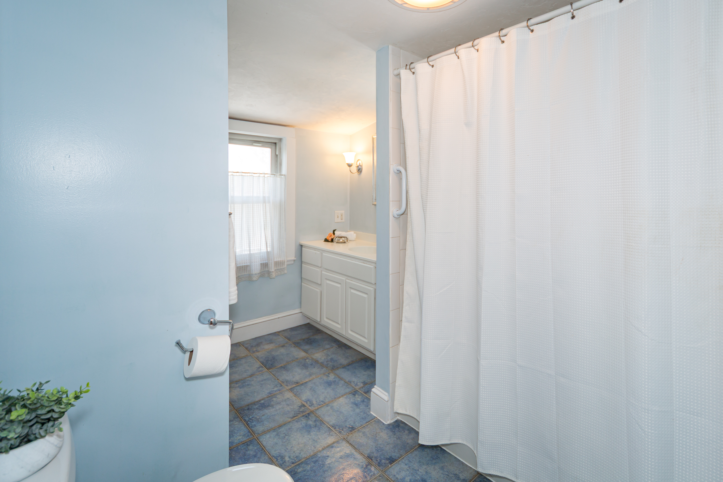  9 Overhill Road, Natick, MA, 01760 - 物件實景