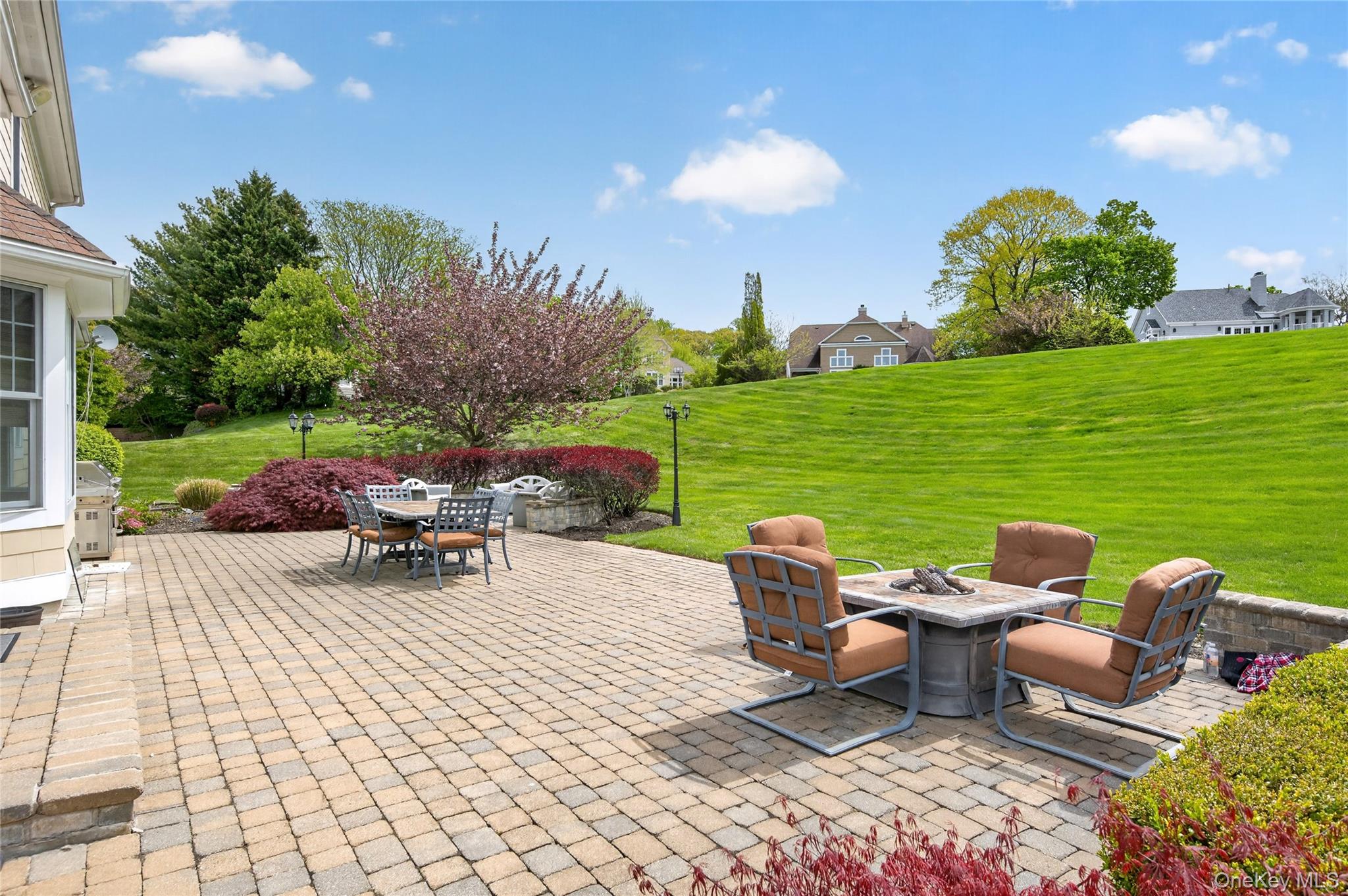  62 Pembroke Drive, Glen Cove, NY, 11542 - 物件實景