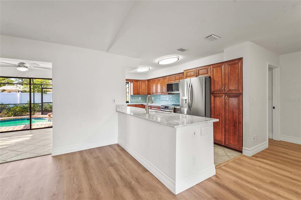 Bradenton, Florida, 34209, United States, 3 Bedrooms Bedrooms, ,2 BathroomsBathrooms,Residential,For Sale,1743662