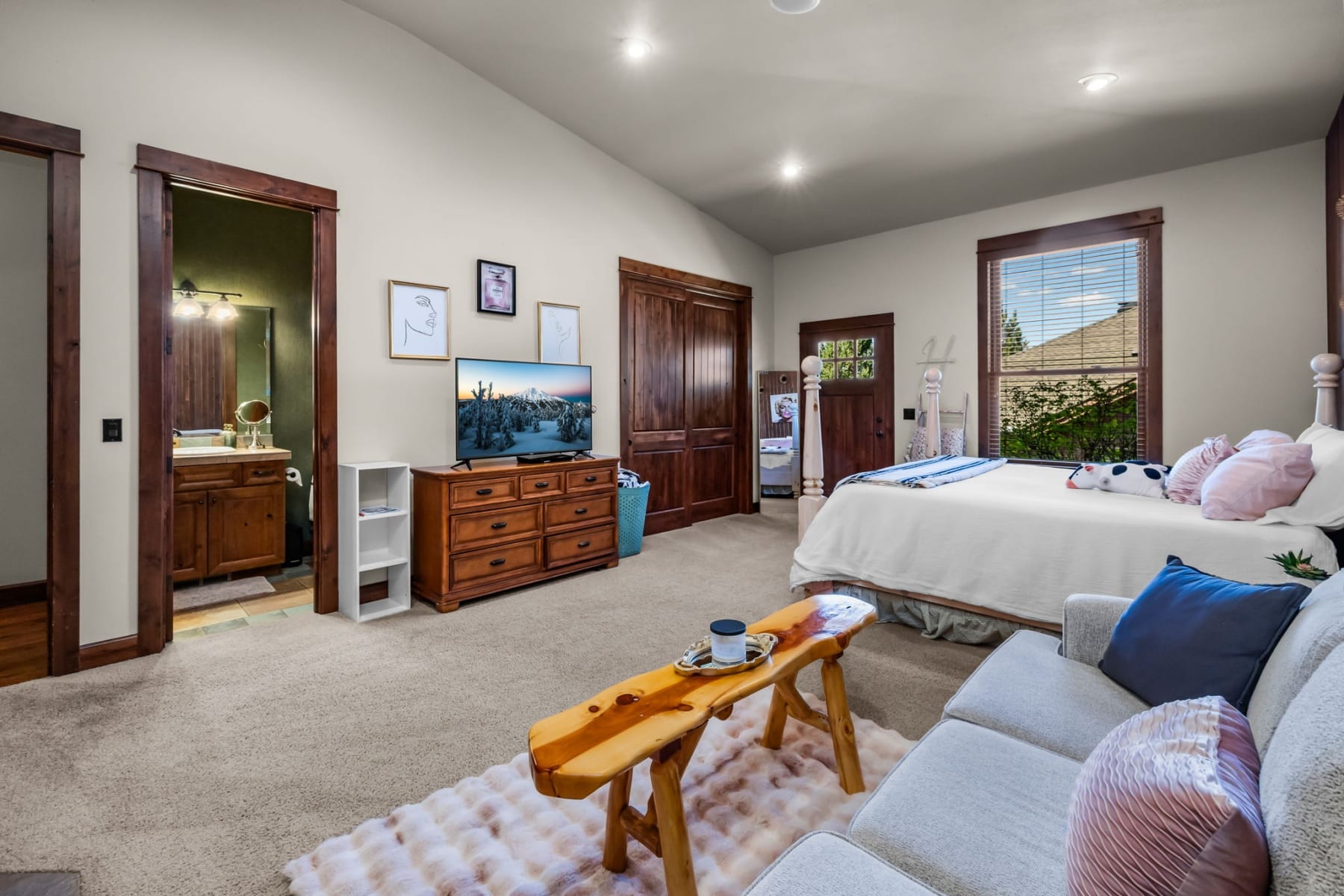  1144 Highland View Loop Redmond, OR 97756 - 物件實景