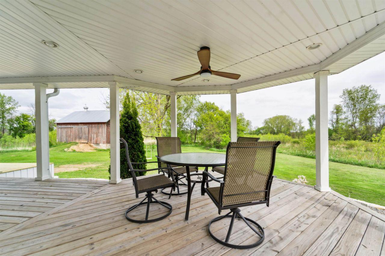 APPLETON, Wisconsin, 54913, United States, 3 Bedrooms Bedrooms, ,2 BathroomsBathrooms,Residential,For Sale,1827484