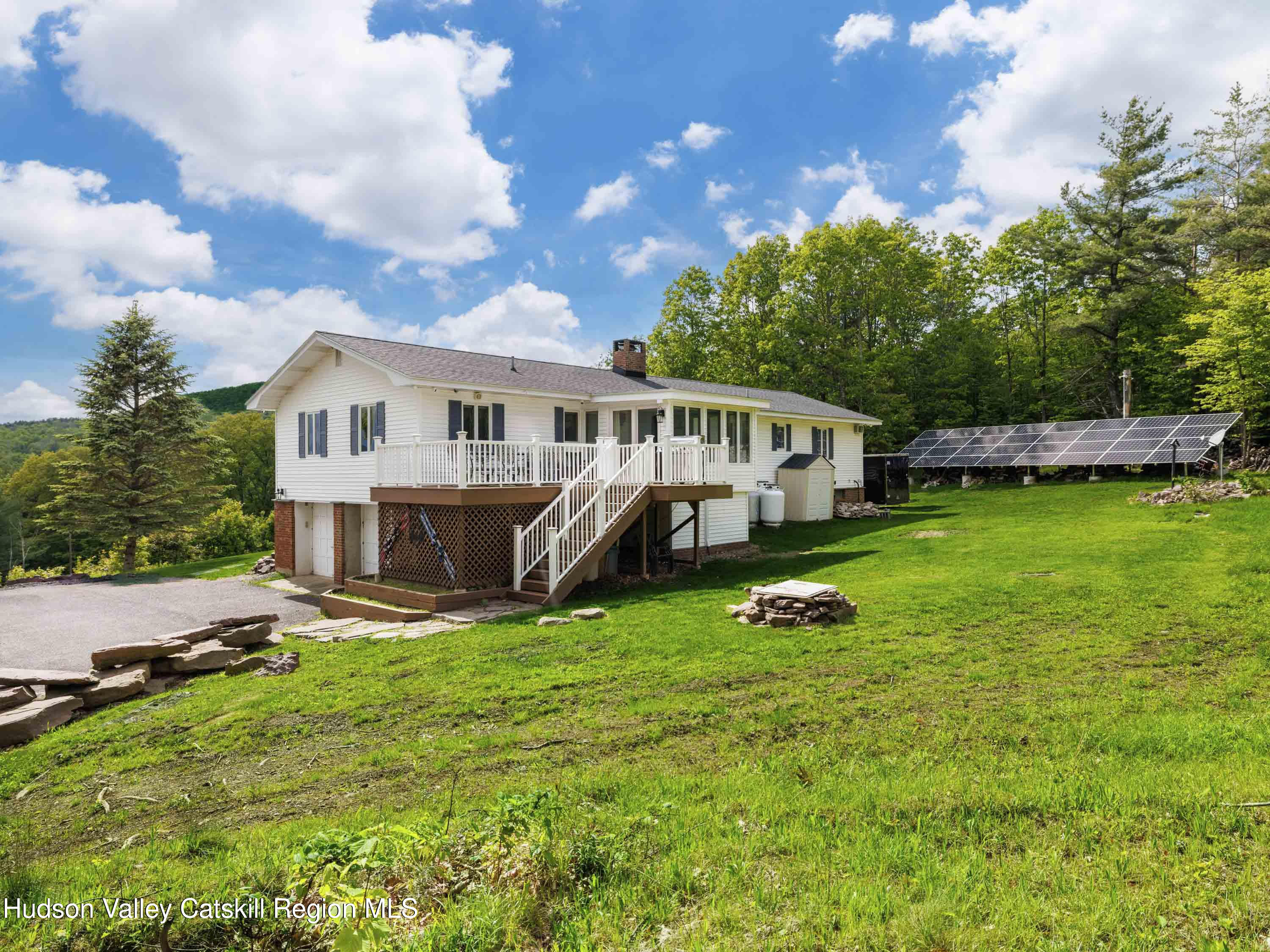 Jewett, New York, 12444, United States, 3 Bedrooms Bedrooms, ,2 BathroomsBathrooms,Residential,For Sale,1927489