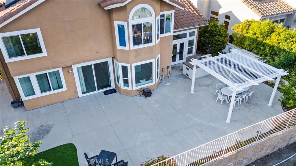 Laguna Hills, California, 92653, United States, 4 Bedrooms Bedrooms, ,3 BathroomsBathrooms,Residential,For Sale,1987832