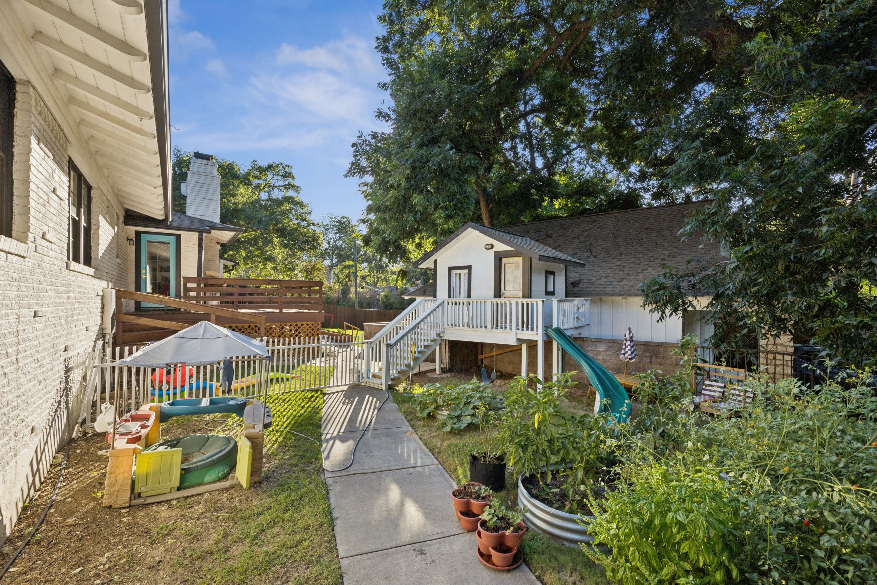  Modern Whimsy in Kessler Park - 物件實景