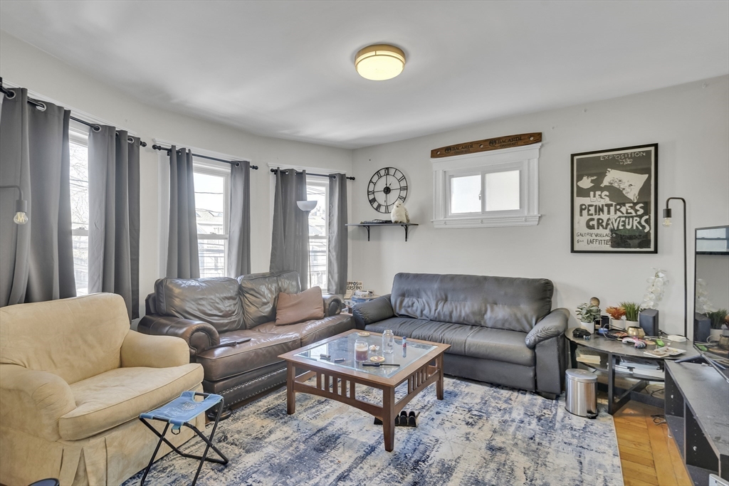 Boston, Massachusetts, 02135, United States, 12 Bedrooms Bedrooms, ,3 BathroomsBathrooms,Residential,For Sale,1907828