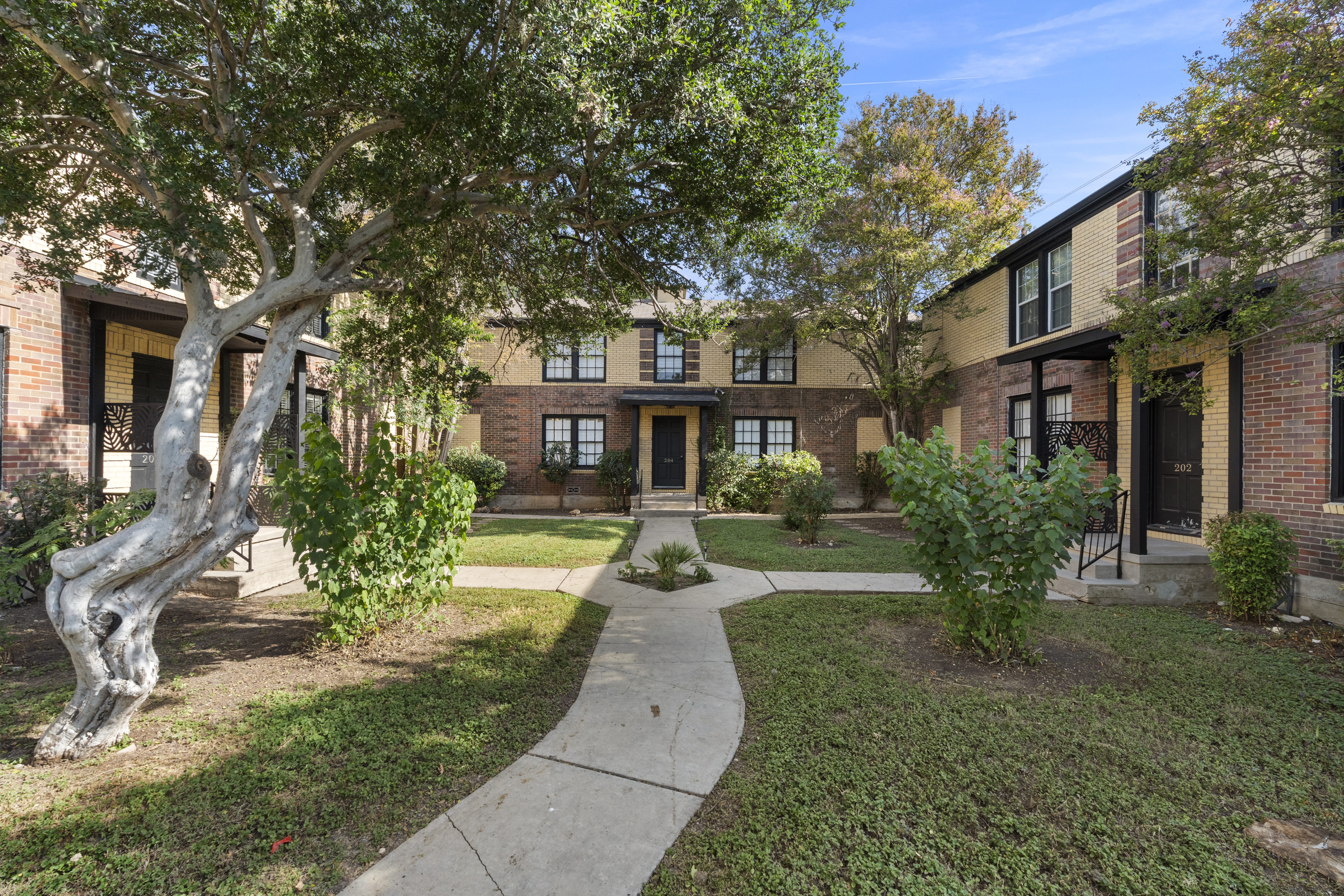  Exceptional 12-Unit Multifamily Investment Opportunity in Historic Monte Vista - 物件實景