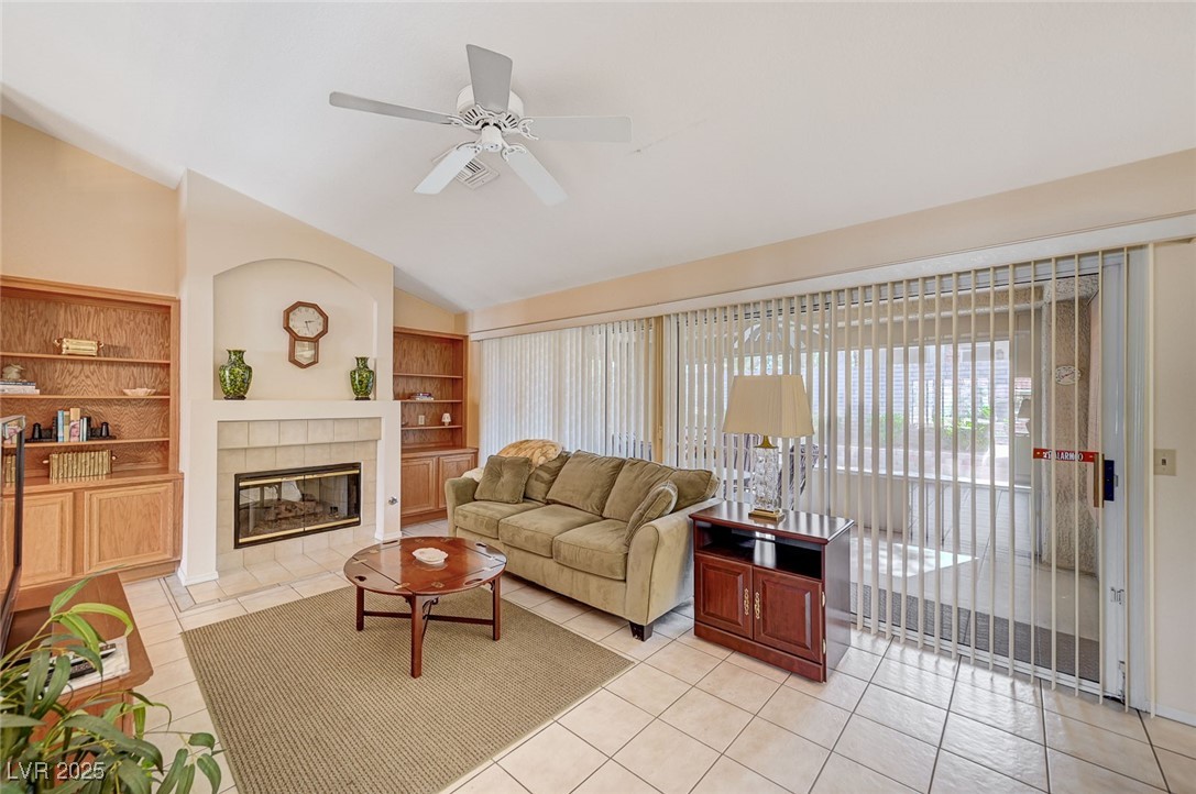 Las Vegas, Nevada, 89134, United States, 2 Bedrooms Bedrooms, ,2 BathroomsBathrooms,Residential,For Sale,1950375