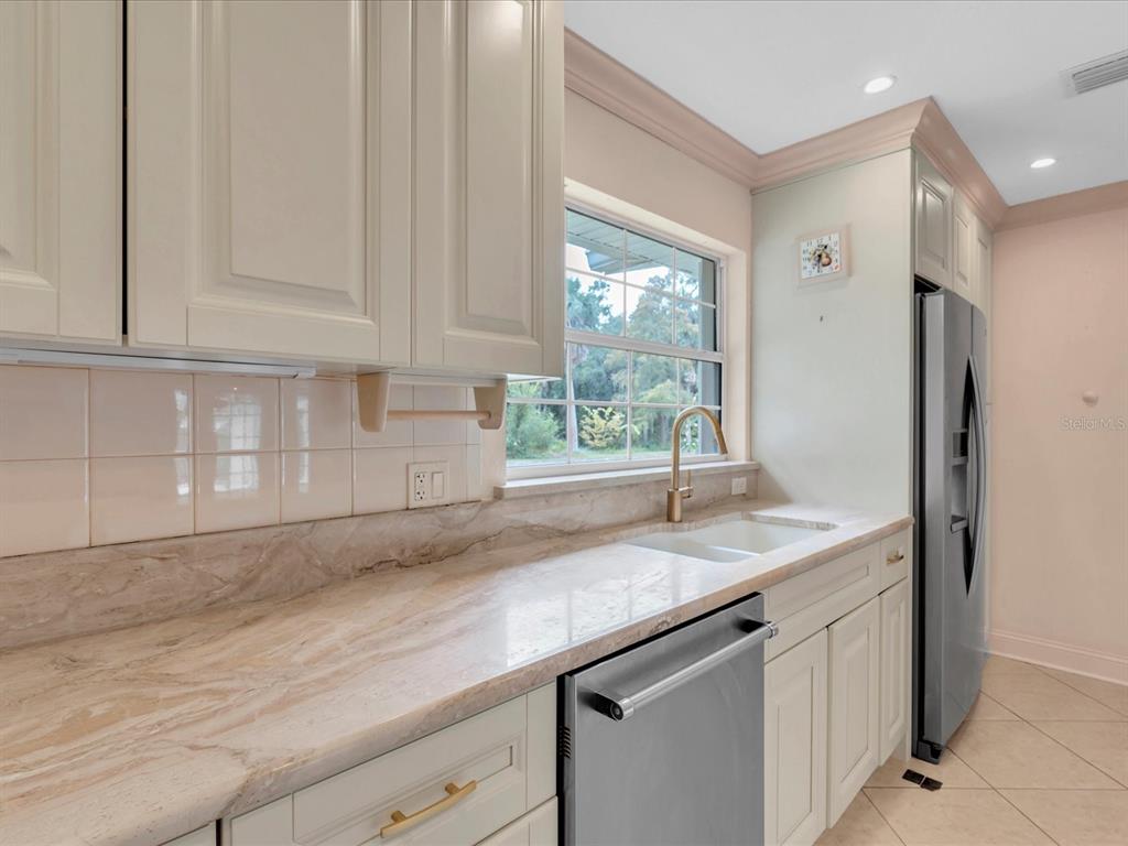 St Petersburg, Florida, 33709, United States, 3 Bedrooms Bedrooms, ,3 BathroomsBathrooms,Residential,For Sale,1991001