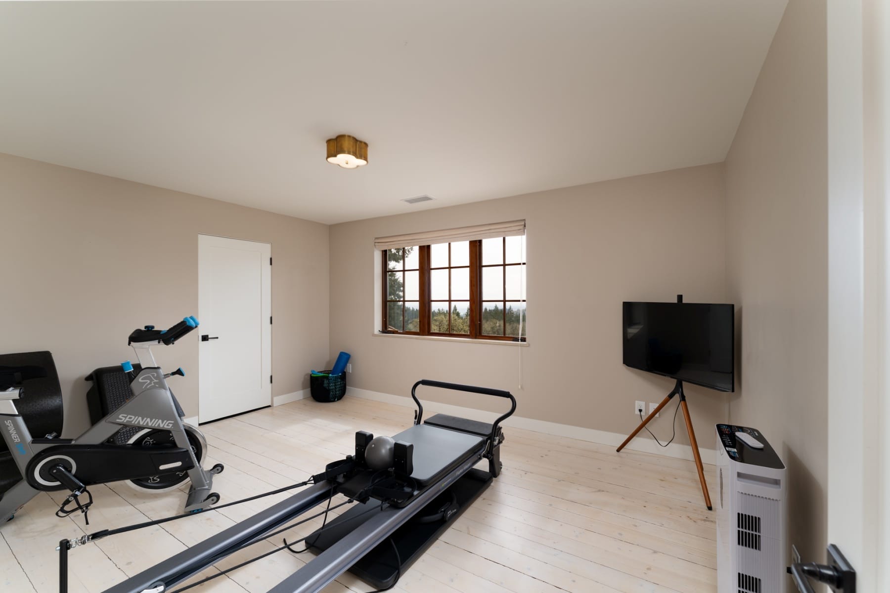  17001 NE FAIRVIEW DR Dundee, OR 97115 - 物件實景