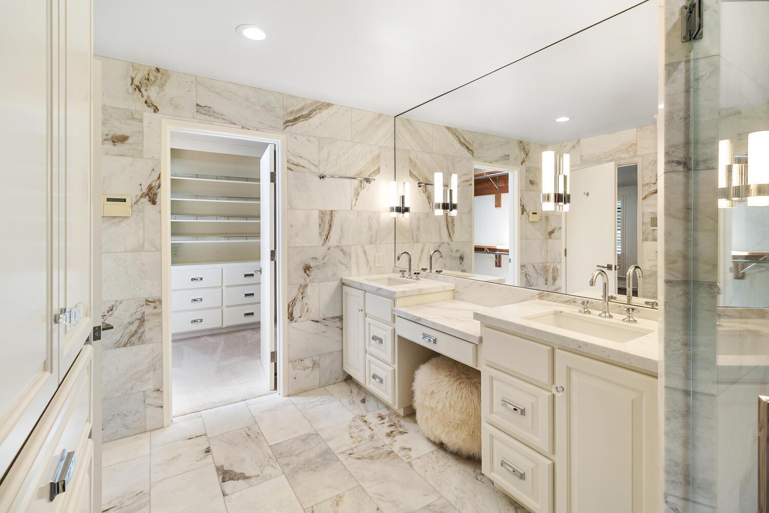 Carmichael, California, 95608, United States, 4 Bedrooms Bedrooms, ,3 BathroomsBathrooms,Residential,For Sale,1986318