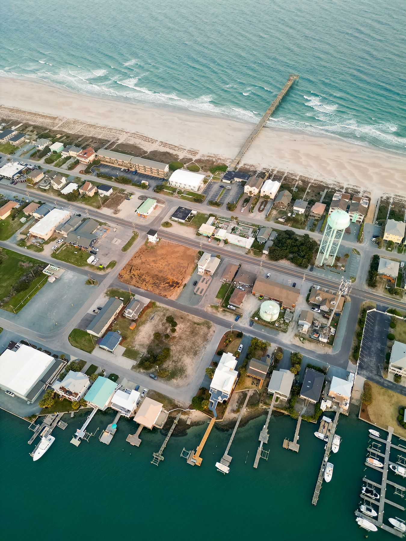  808 S Anderson Boulevard, Topsail Beach, NC 28445 - 物件實景