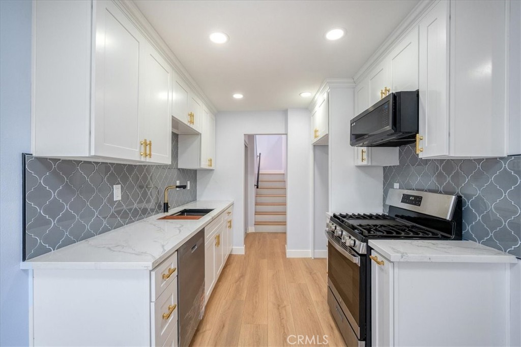 Gardena, California, 90247, United States, 2 Bedrooms Bedrooms, ,3 BathroomsBathrooms,Residential,For Sale,1927851
