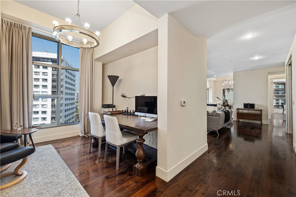 Los Angeles, California, 90024, United States, 2 Bedrooms Bedrooms, ,3 BathroomsBathrooms,Residential,For Sale,1829595