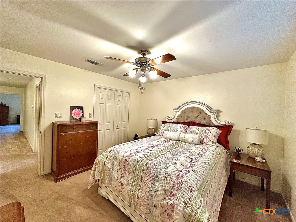 Victoria, Texas, 77904, United States, 4 Bedrooms Bedrooms, ,4 BathroomsBathrooms,Residential,For Sale,1942262