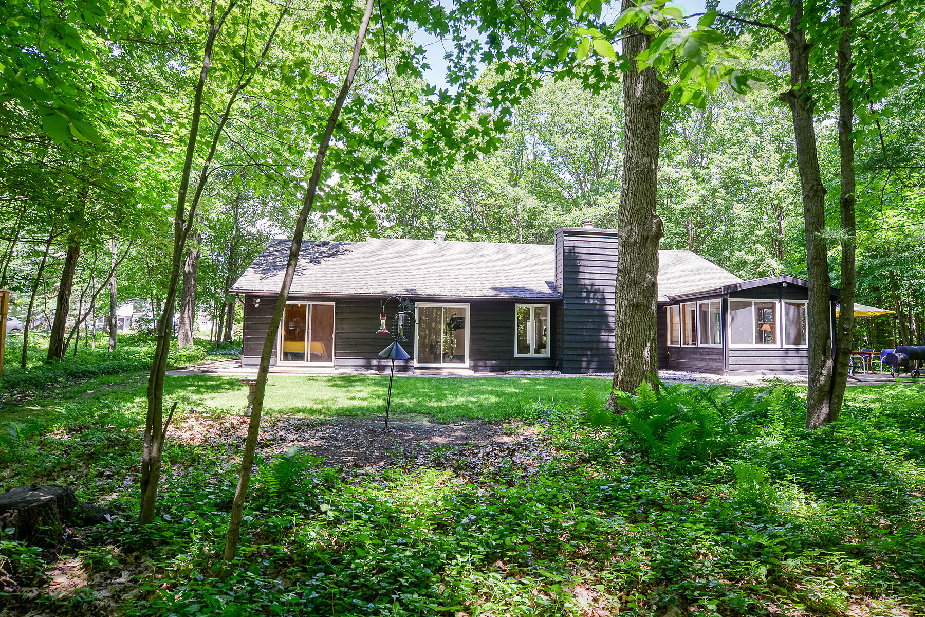  Sought After Tiffany Trail - 物件實景