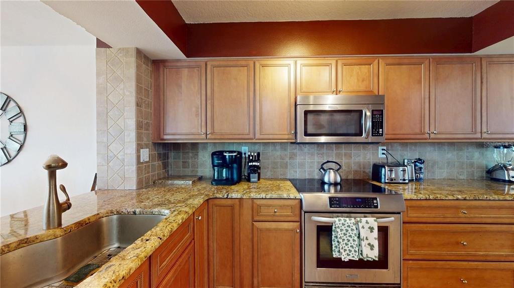 St Petersburg, Florida, 33715, United States, 3 Bedrooms Bedrooms, ,2 BathroomsBathrooms,Residential,For Sale,1856257
