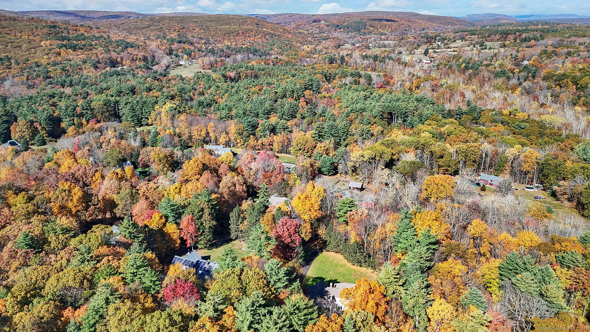 Granby, Connecticut, 06090, United States, 4 Bedrooms Bedrooms, ,3 BathroomsBathrooms,Residential,For Sale,1988938