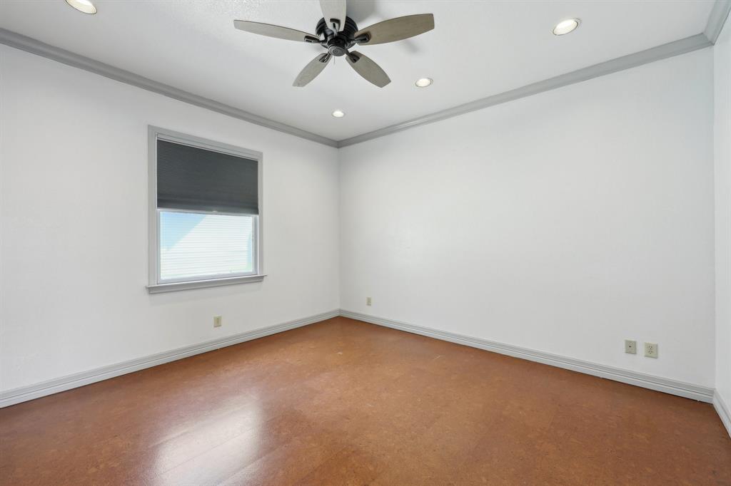 Fort Worth, Texas, 76107, United States, 5 Bedrooms Bedrooms, ,3 BathroomsBathrooms,Residential,For Sale,1915369