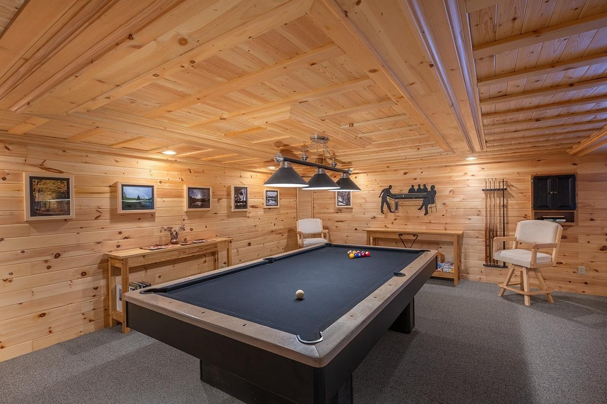 Watersmeet, Michigan, 49969, United States, 4 Bedrooms Bedrooms, ,3 BathroomsBathrooms,Residential,For Sale,1979345