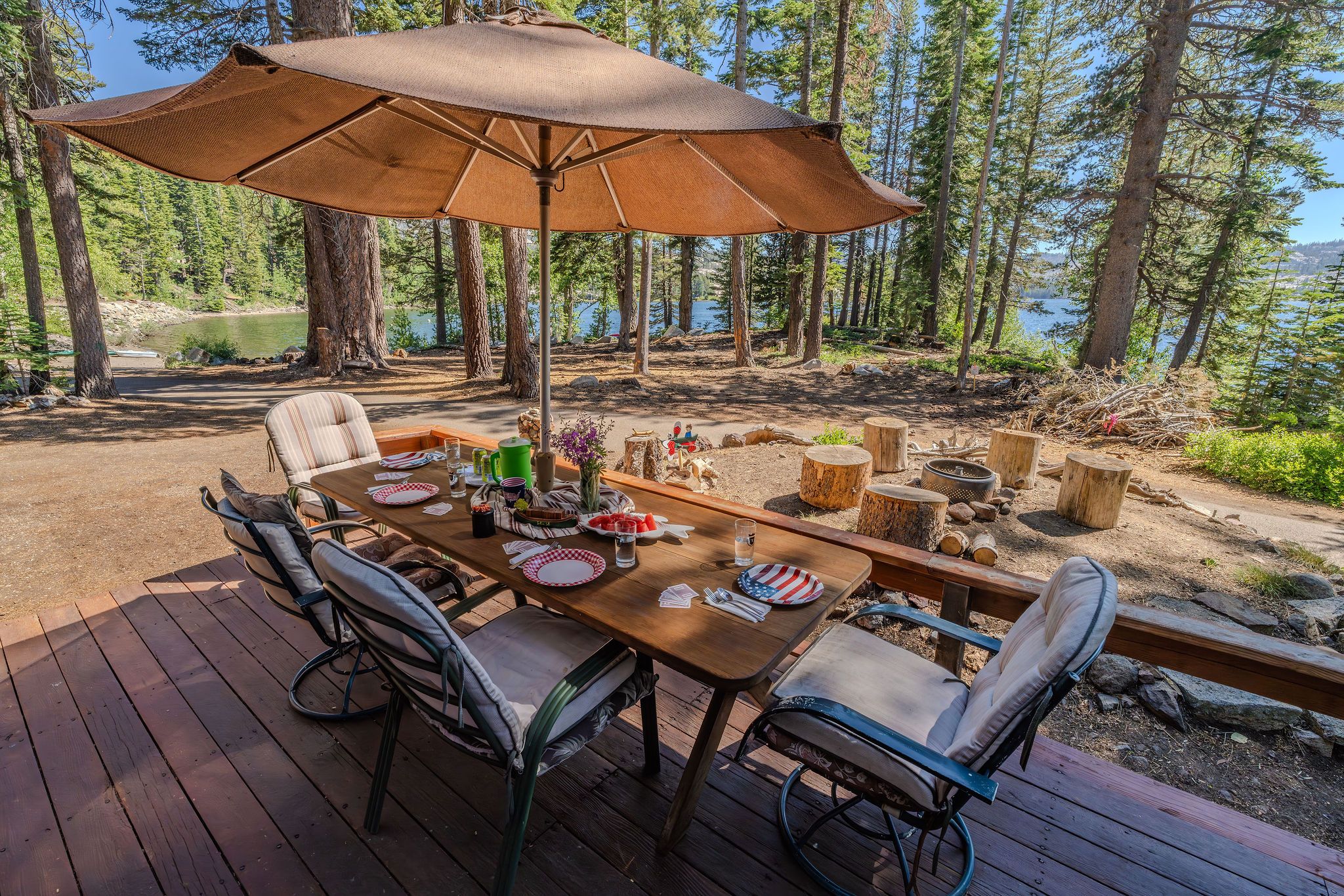  A Rare Opportunity to Own One of Silver Lake’s Best-Located Cabins - 物件實景