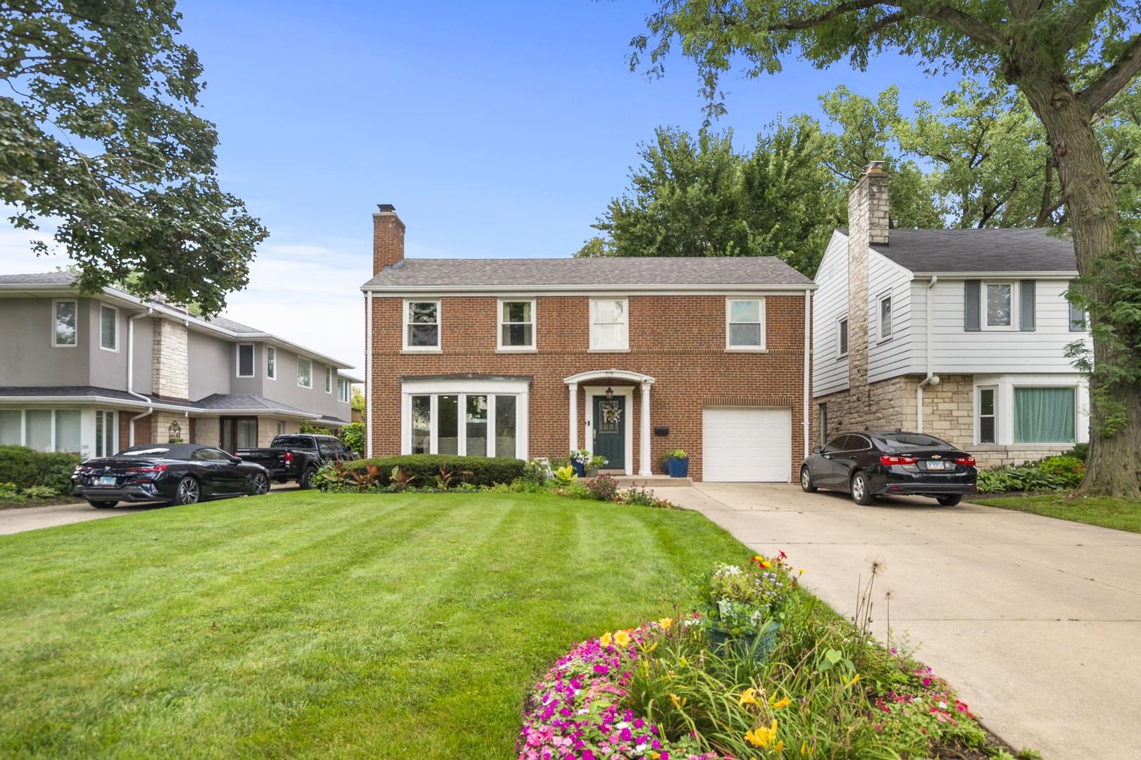 River Forest, Illinois, 60305, United States, 4 Bedrooms Bedrooms, ,3 BathroomsBathrooms,Residential,For Sale,1926113