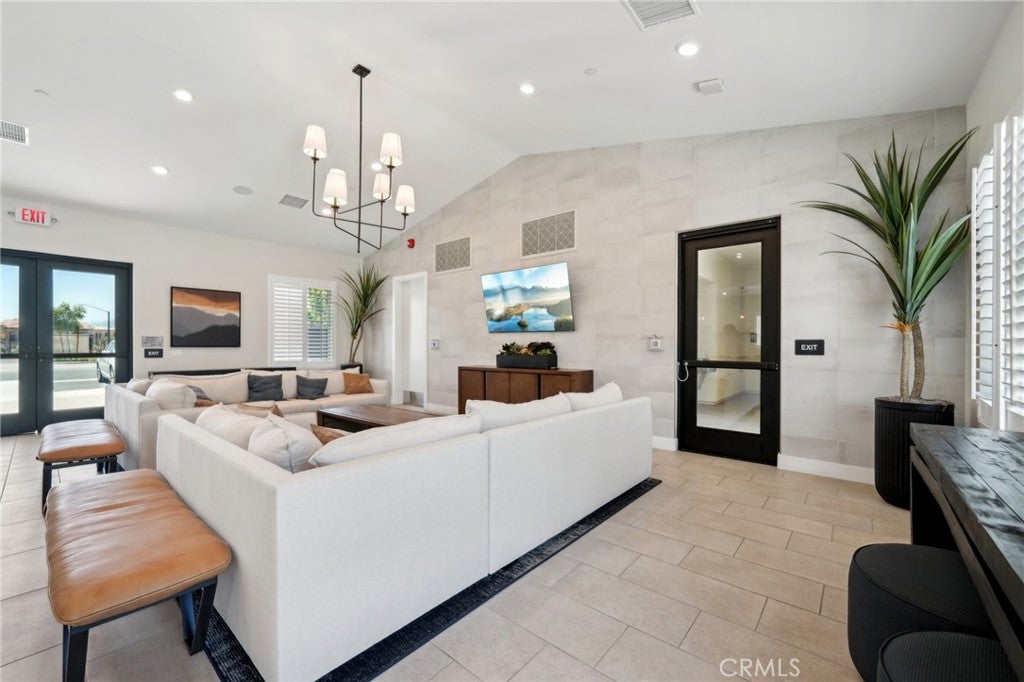 Fontana, California, 92336, United States, 3 Bedrooms Bedrooms, ,3 BathroomsBathrooms,Residential,For Sale,1828389