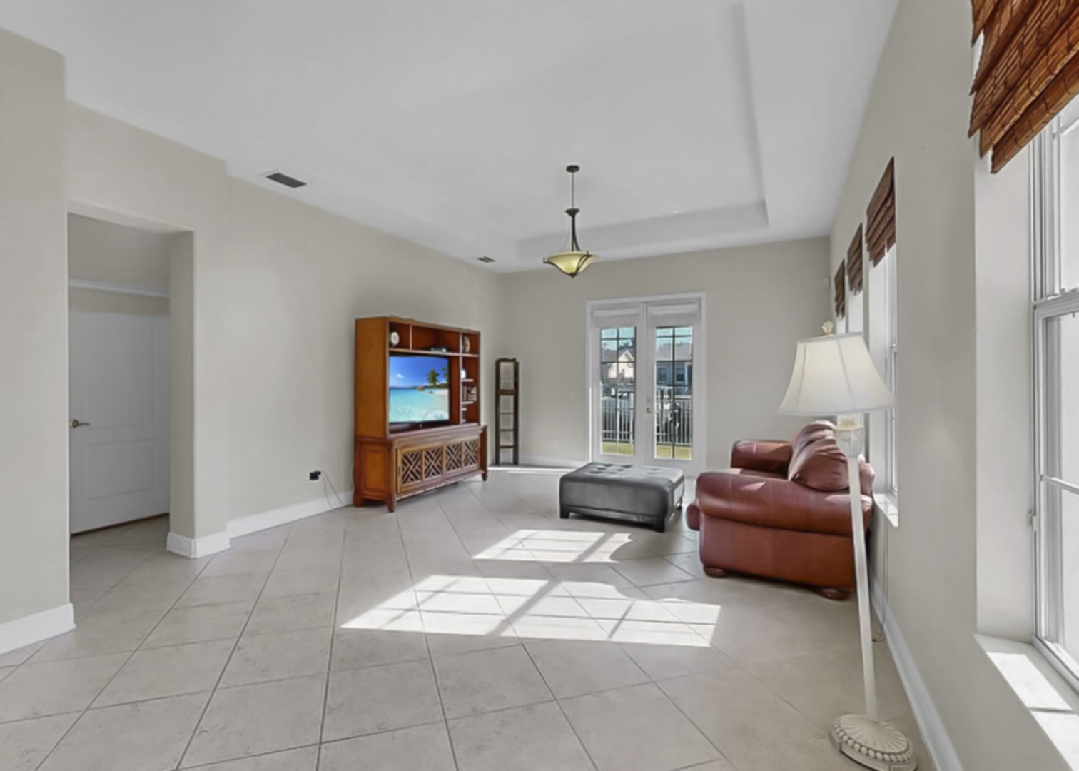 Apollo Beach, Florida, 33572, United States, 3 Bedrooms Bedrooms, ,2 BathroomsBathrooms,Residential,For Sale,2009250