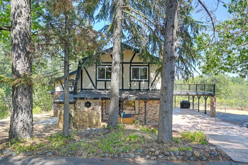 Applegate, California, 95703, United States, 3 Bedrooms Bedrooms, ,3 BathroomsBathrooms,Residential,For Sale,1912050