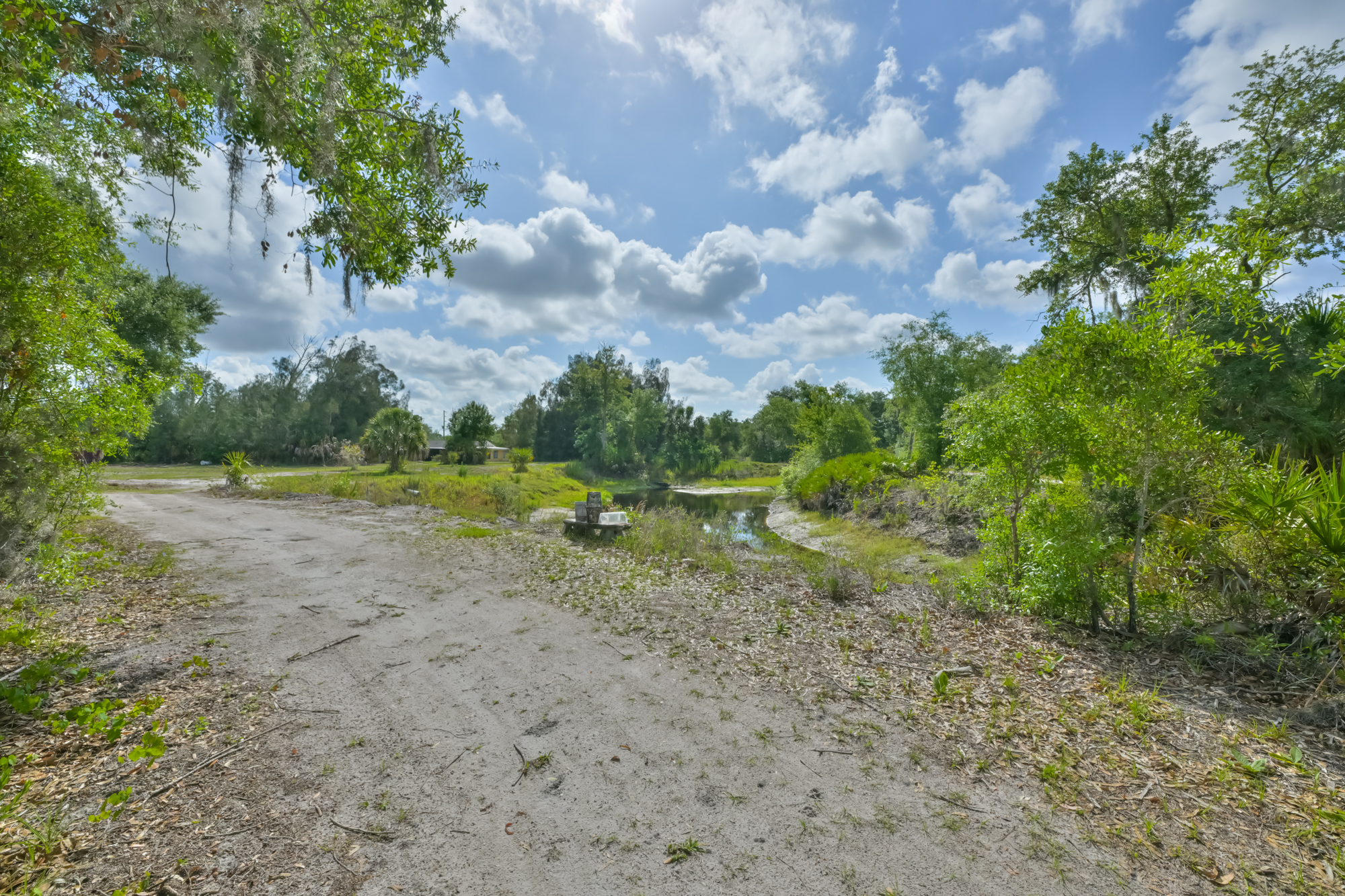 Wimauma, Florida, 33598, United States, 3 Bedrooms Bedrooms, ,2 BathroomsBathrooms,Residential,For Sale,2048380