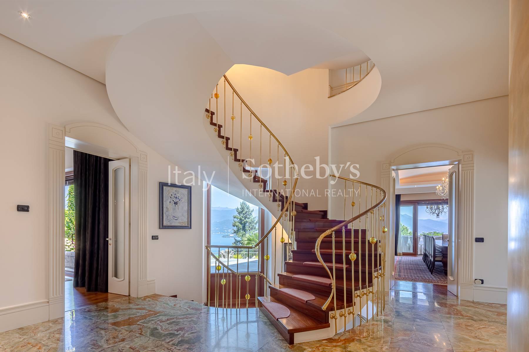  Historic Villa with Enchanting Views over Lake Maggiore - 物件實景