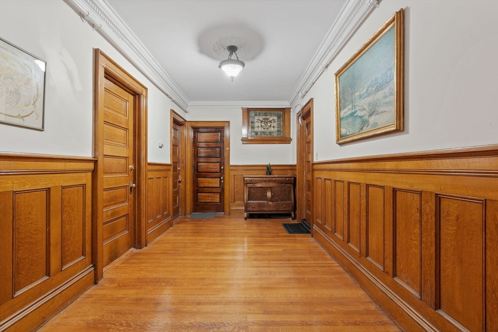 Worcester, Massachusetts, 01610, United States, 17 Bedrooms Bedrooms, ,4 BathroomsBathrooms,Residential,For Sale,1994286