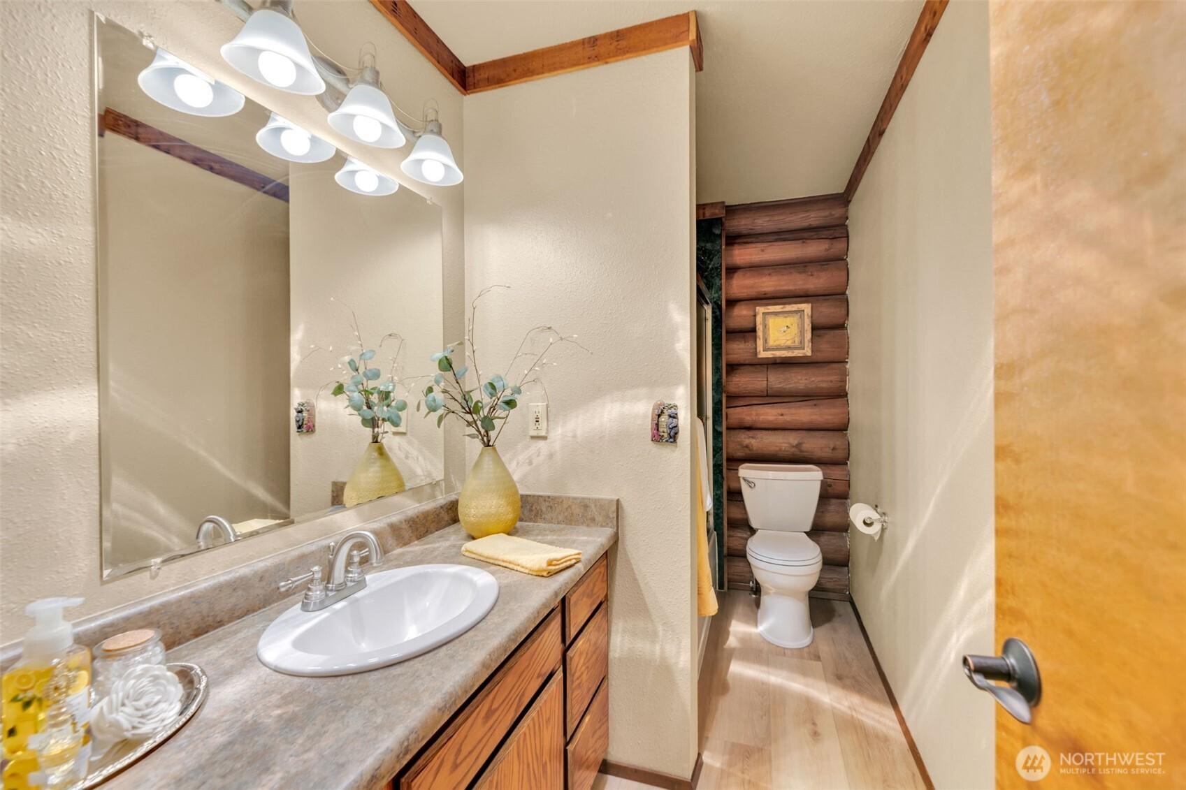 ENUMCLAW, Washington, 98022, United States, 4 Bedrooms Bedrooms, ,3 BathroomsBathrooms,Residential,For Sale,1785391