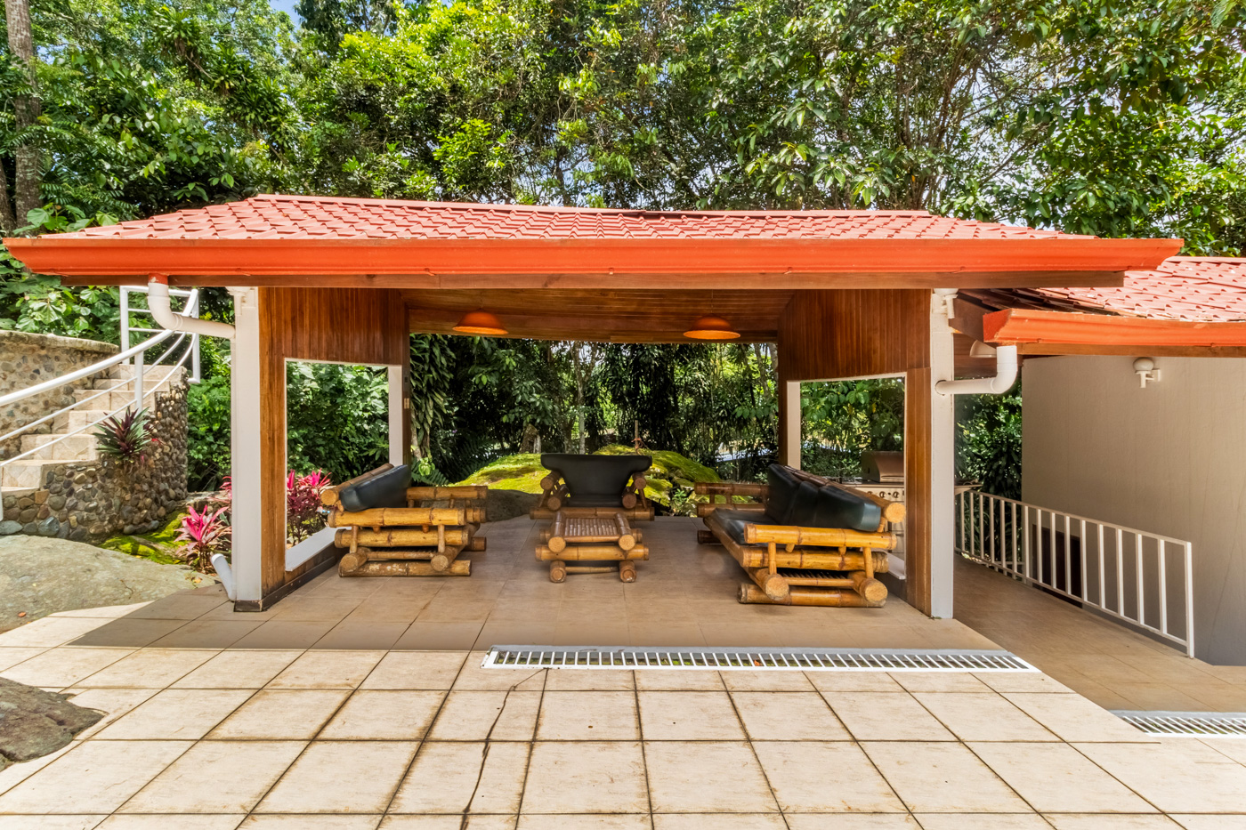 Quebradas, Perez Zeledon, Perez Zeledon, San Jose, CR, 5 Bedrooms Bedrooms, ,5 BathroomsBathrooms,Residential,For Sale,Quebradas, Perez Zeledon,1609736