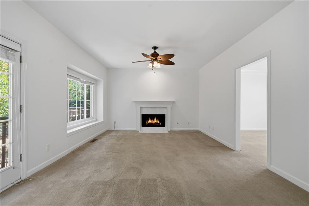 Suwanee, Georgia, 30024, United States, 4 Bedrooms Bedrooms, ,3 BathroomsBathrooms,Residential,For Sale,1979124