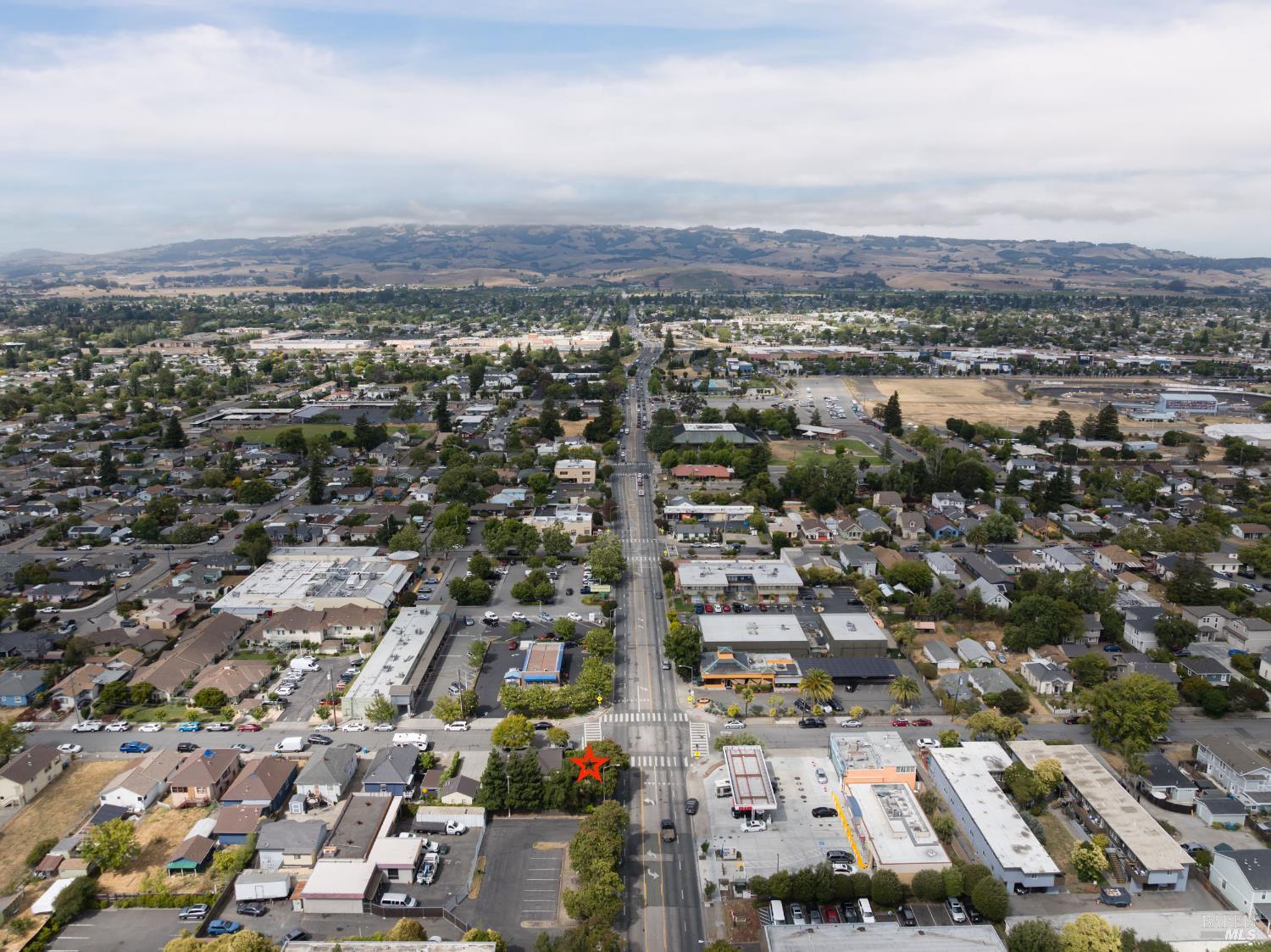 Petaluma, California, 94952, United States, 2 Bedrooms Bedrooms, ,1 BathroomBathrooms,Residential,For Sale,1921349
