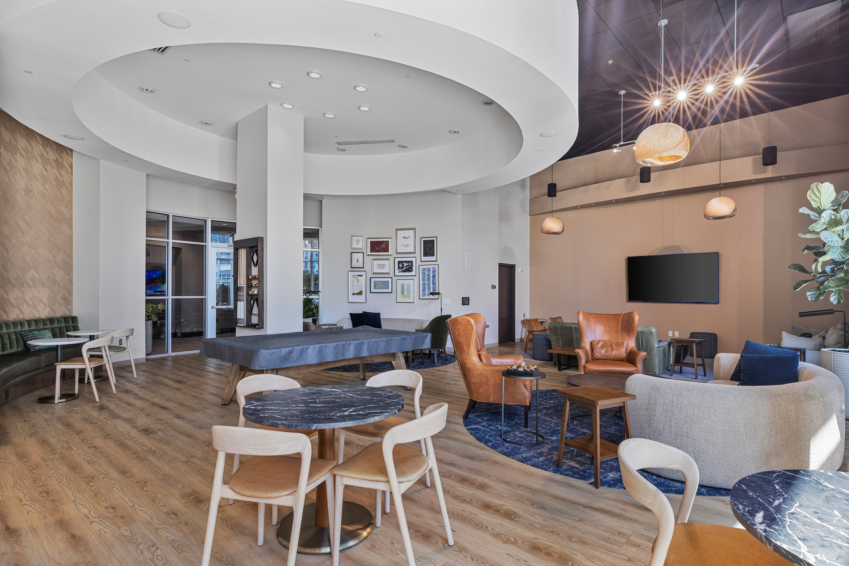  Exceptional Condo Offer Offers an Array of Amenities in a Prime Location - 物件實景