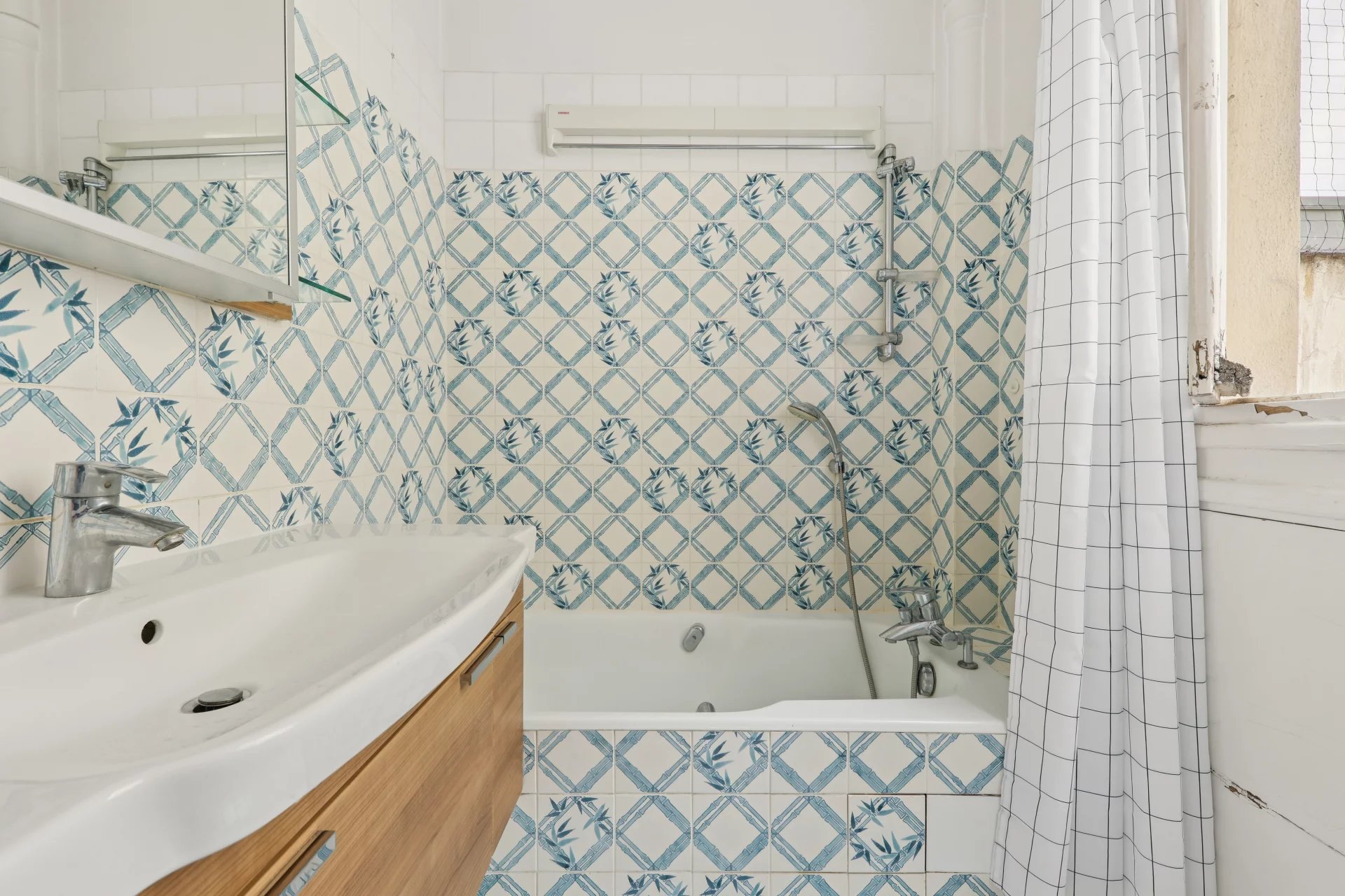 Paris 7th, Île-de-France, 75007, FR, 1 Bedroom Bedrooms, ,1 BathroomBathrooms,Residential,For Sale,1969026