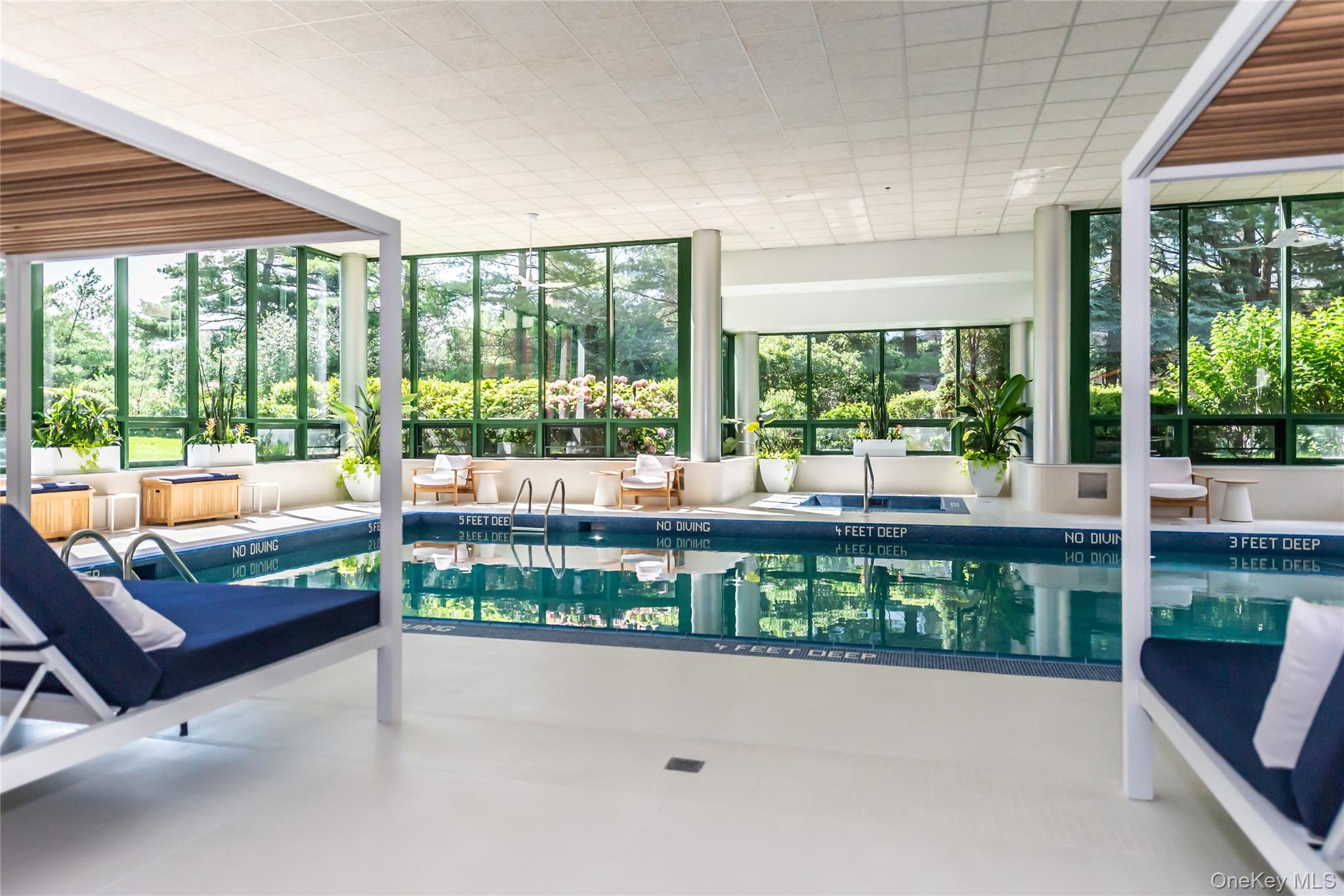  100 Hilton Avenue, Garden City, NY, 11530 - 物件實景