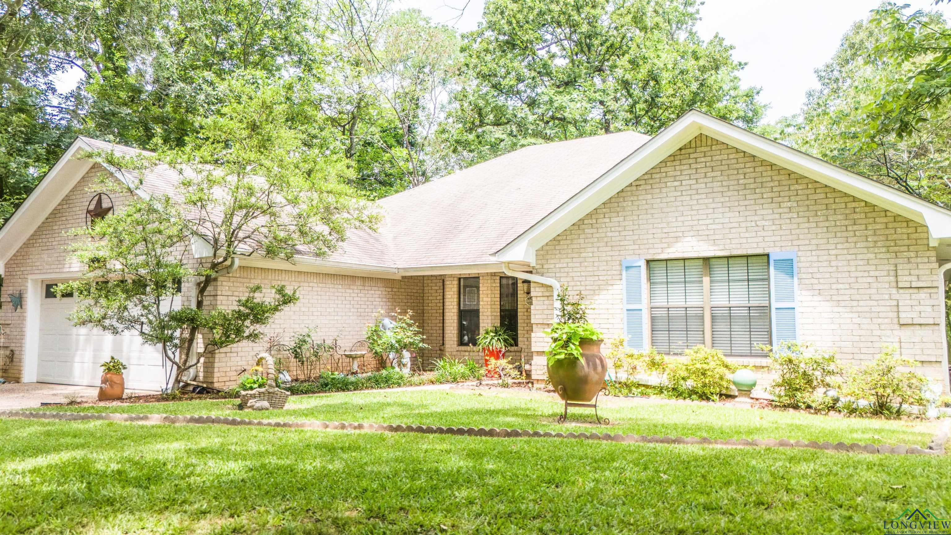 Karnack, Texas, 75661, United States, 4 Bedrooms Bedrooms, ,2 BathroomsBathrooms,Residential,For Sale,1979700