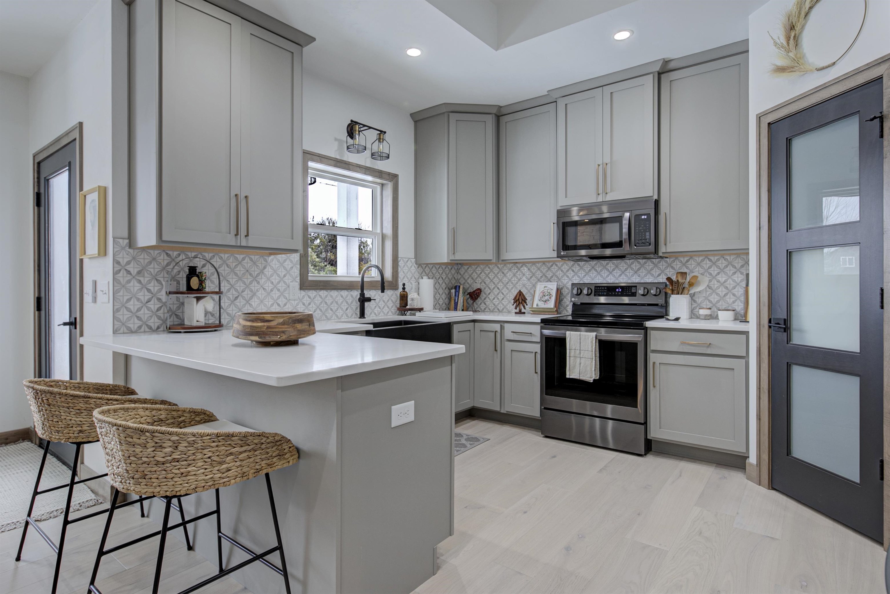 Neenah, Wisconsin, 54956-8964, United States, 4 Bedrooms Bedrooms, ,3 BathroomsBathrooms,Residential,For Sale,1846194