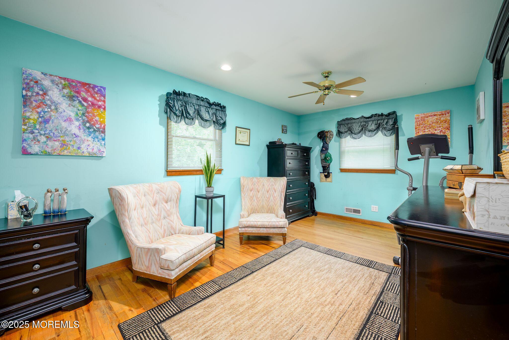 Howell, New Jersey, 07731, United States, 3 Bedrooms Bedrooms, ,2 BathroomsBathrooms,Residential,For Sale,1890448