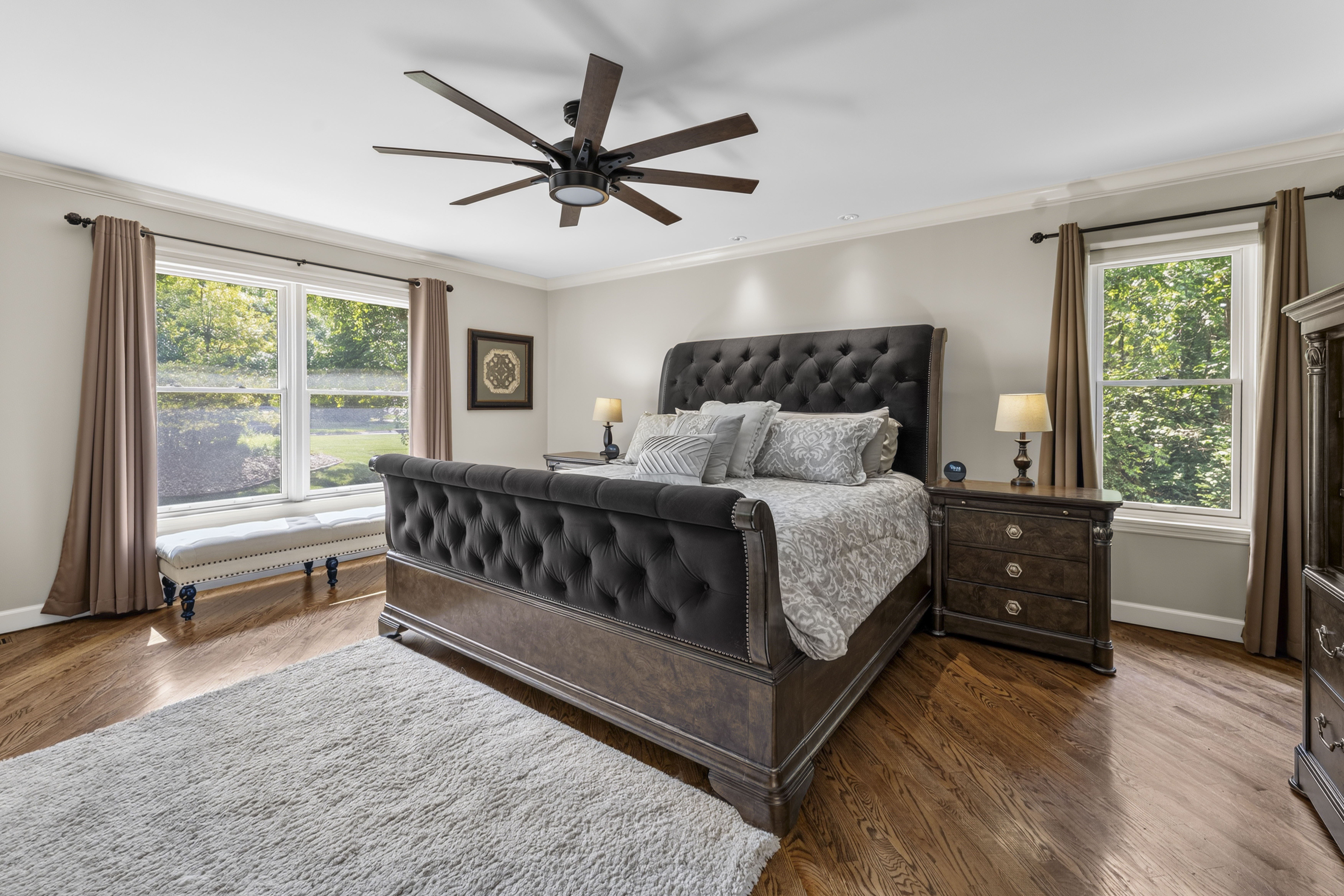  Exquisitely Renovated Home in the heart of Town & Country - 物件實景
