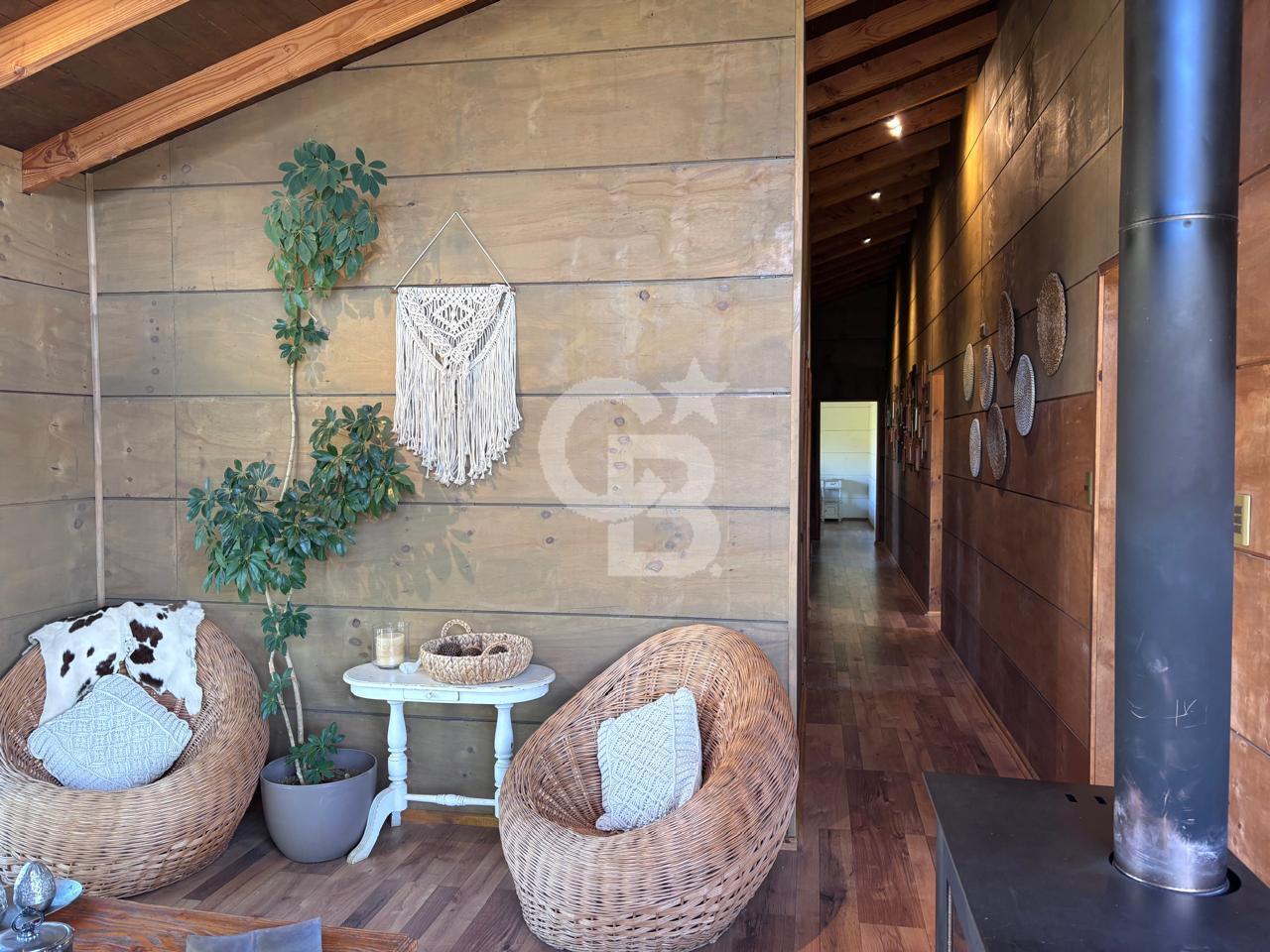 Puerto Varas, Chile, 3 Bedrooms Bedrooms, ,2 BathroomsBathrooms,Residential,For Sale,1989523