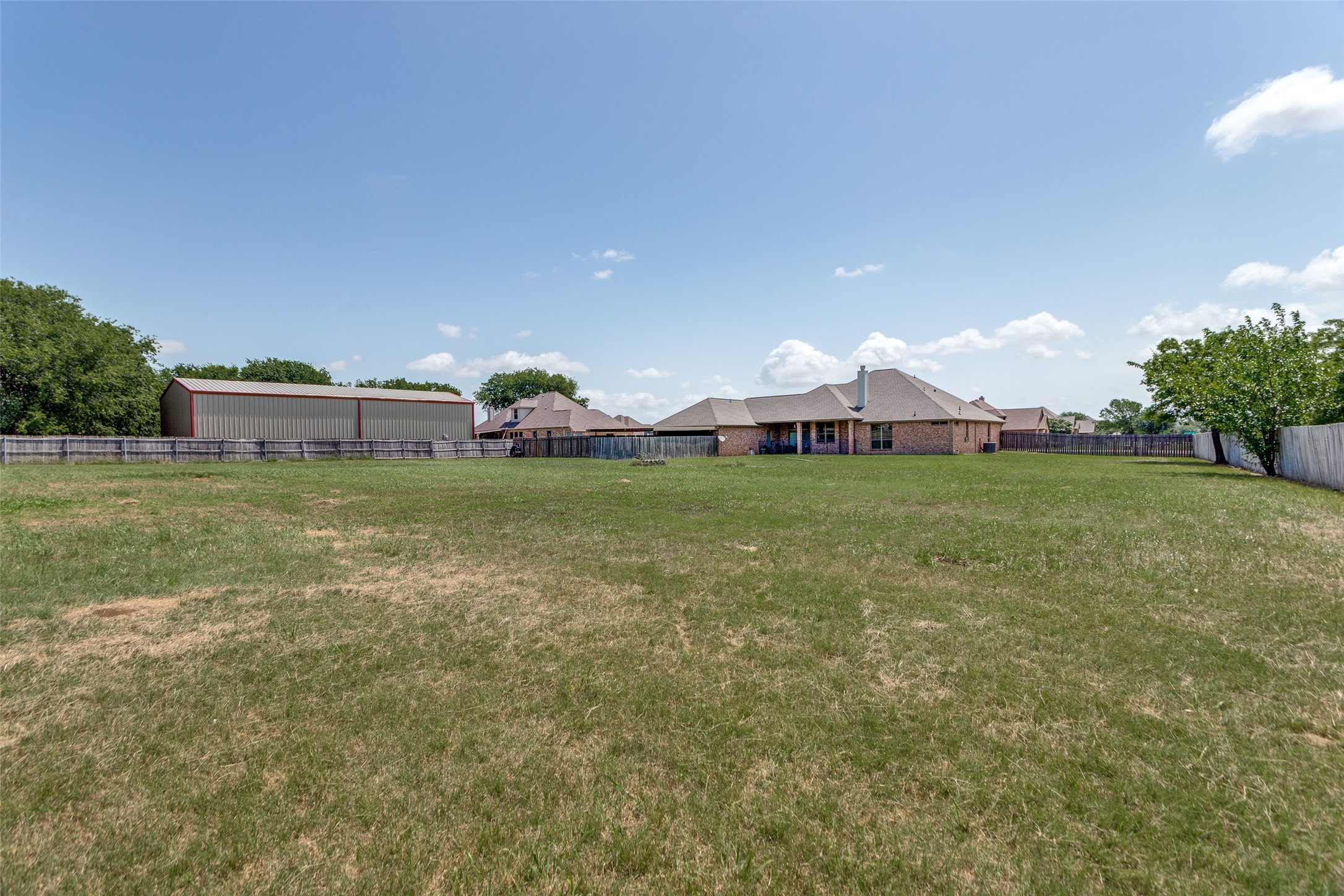 Haslet, Texas, 76052, United States, 4 Bedrooms Bedrooms, ,2 BathroomsBathrooms,Residential,For Sale,1866609