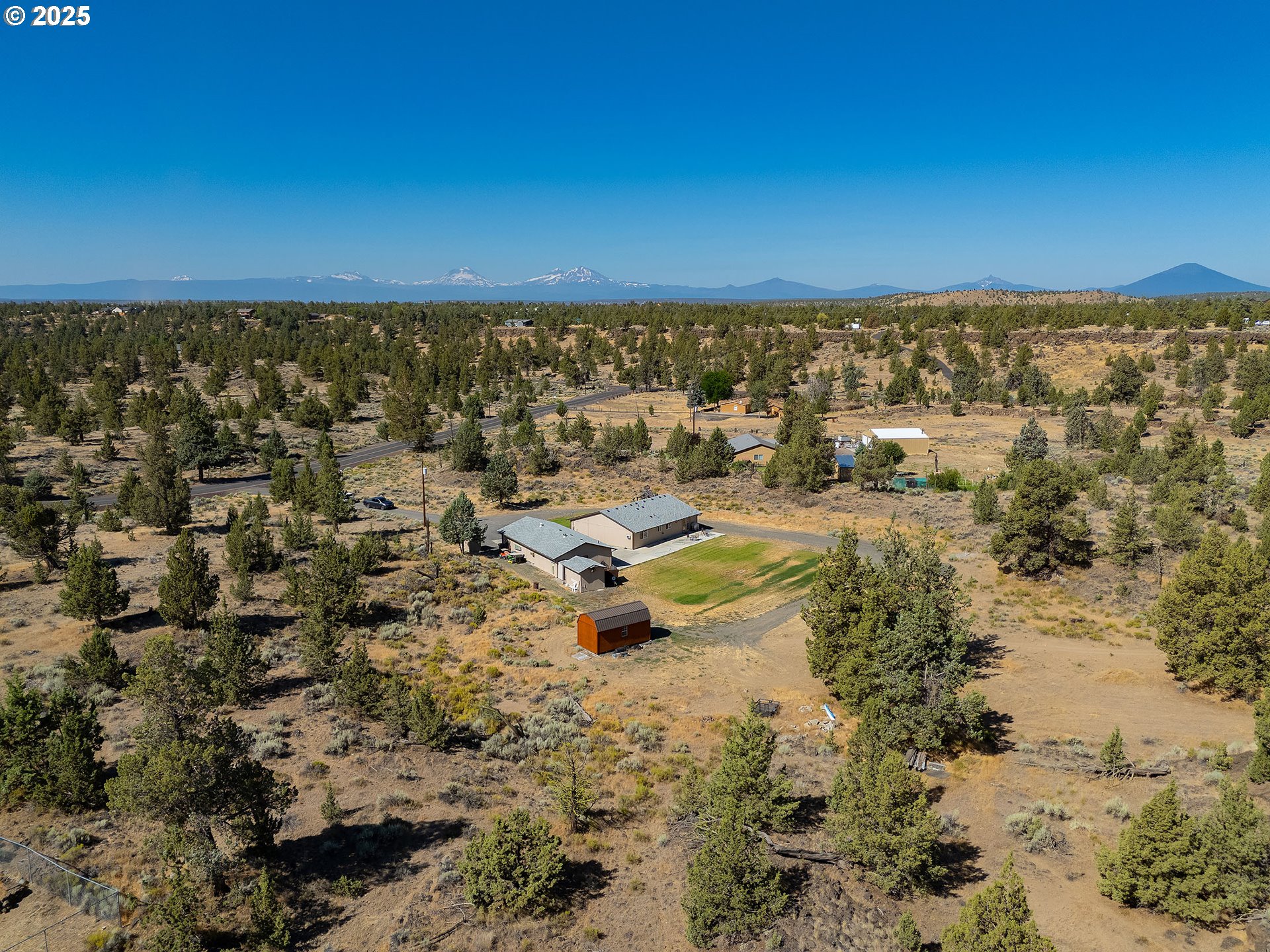 Terrebonne, Oregon, 97760, United States, 3 Bedrooms Bedrooms, ,2 BathroomsBathrooms,Residential,For Sale,1960646
