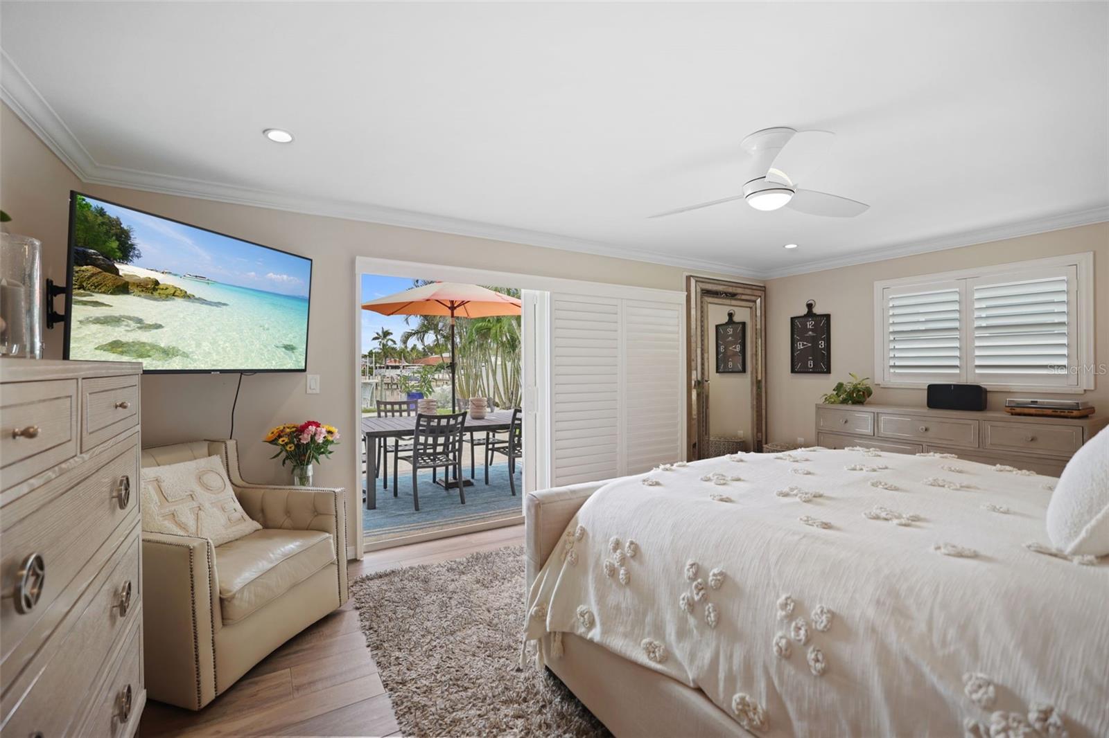 St. Petersburg, Florida, 33707, United States, 3 Bedrooms Bedrooms, ,2 BathroomsBathrooms,Residential,For Sale,1978831