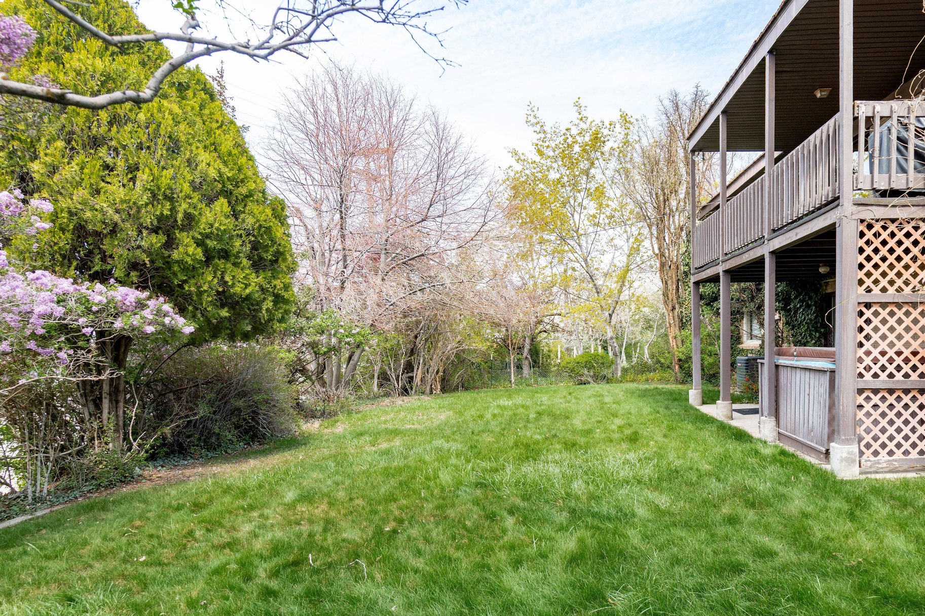  Solid Olympus Cove 2 Story With Mountain and Valley Views - 物件實景