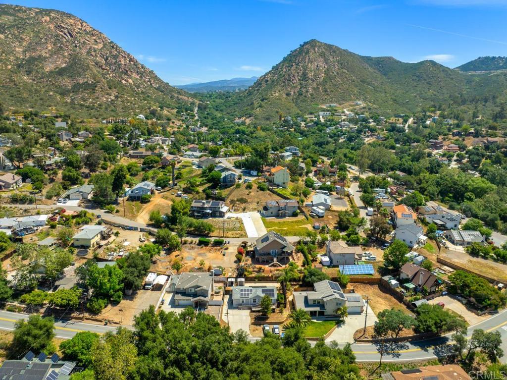 El Cajon, California, 92019, United States, 3 Bedrooms Bedrooms, ,2 BathroomsBathrooms,Residential,For Sale,1829527